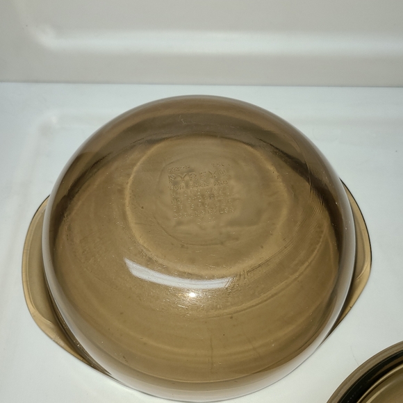 Pyrex Glass Amber 1.5 Qt L Baking Dish with Lid 023 N Round - Picture 7 of 8